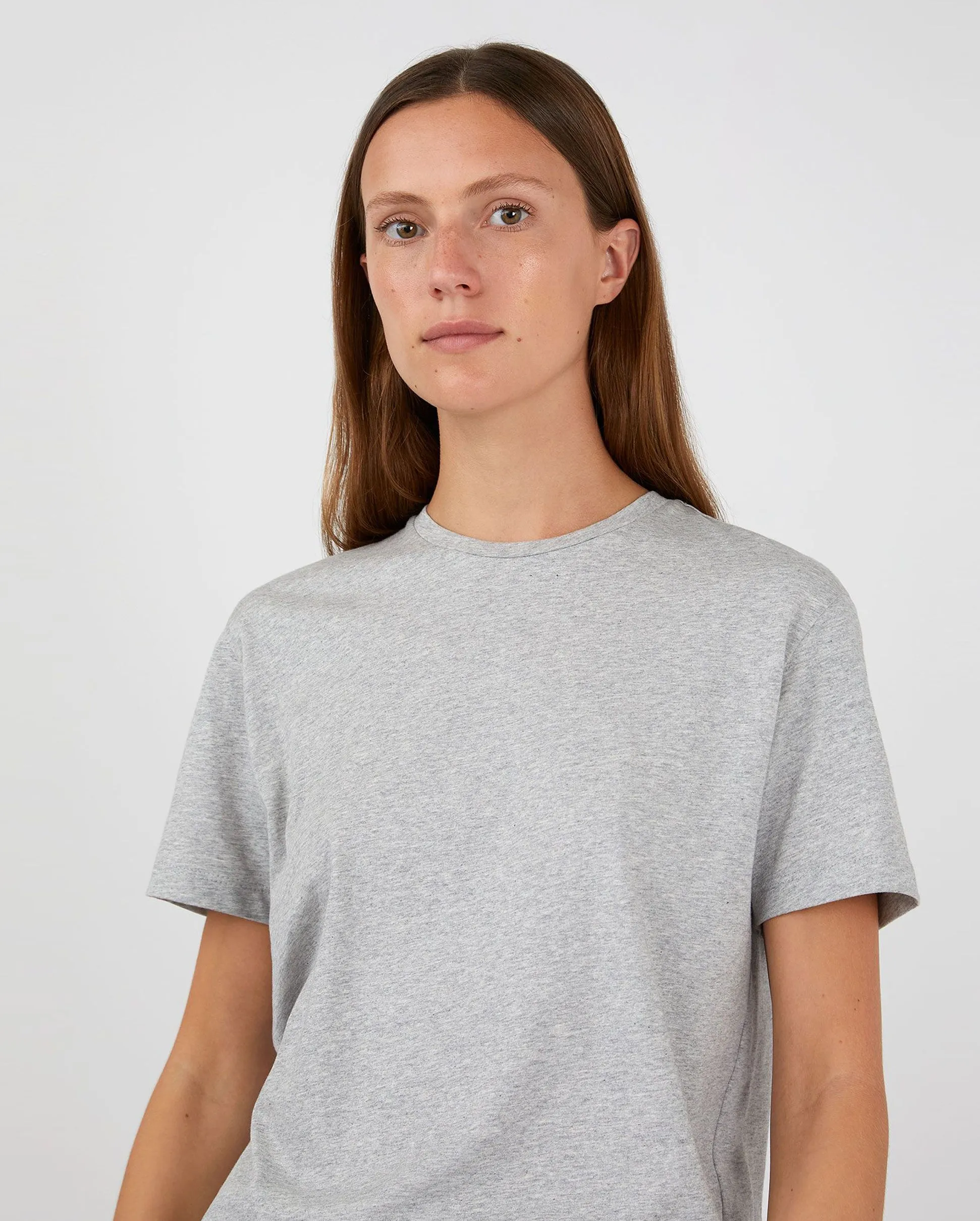 BOY-FIT CREW NECK T-SHIRT / GREY MELANGE