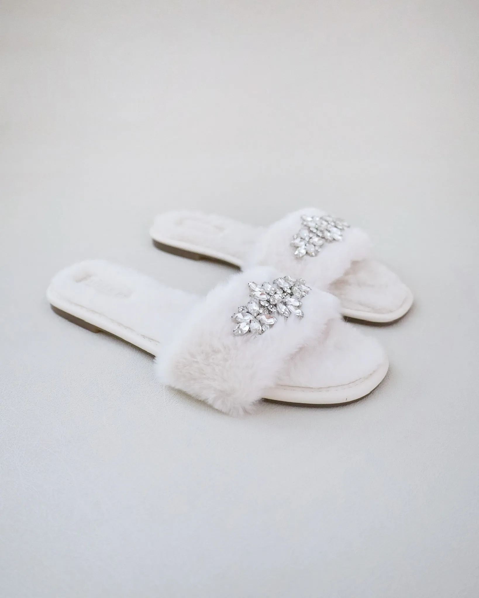 Faux Fur Slide Flat Sandals with Asteria Brooch