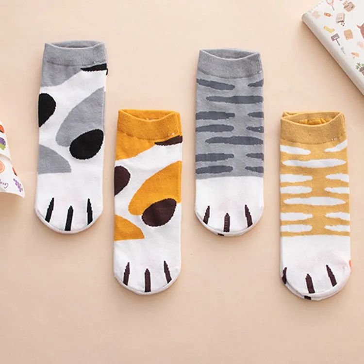 Kawaii Cute Ankle Socks - Cat paws Yellow Dots