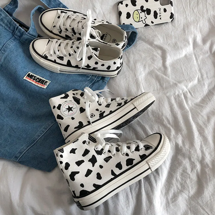 Milk Spots Hand-painted Canvas Shoes AD11704