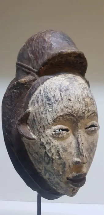 Punu Mukuyi Okuyi Mask, Gabon #171