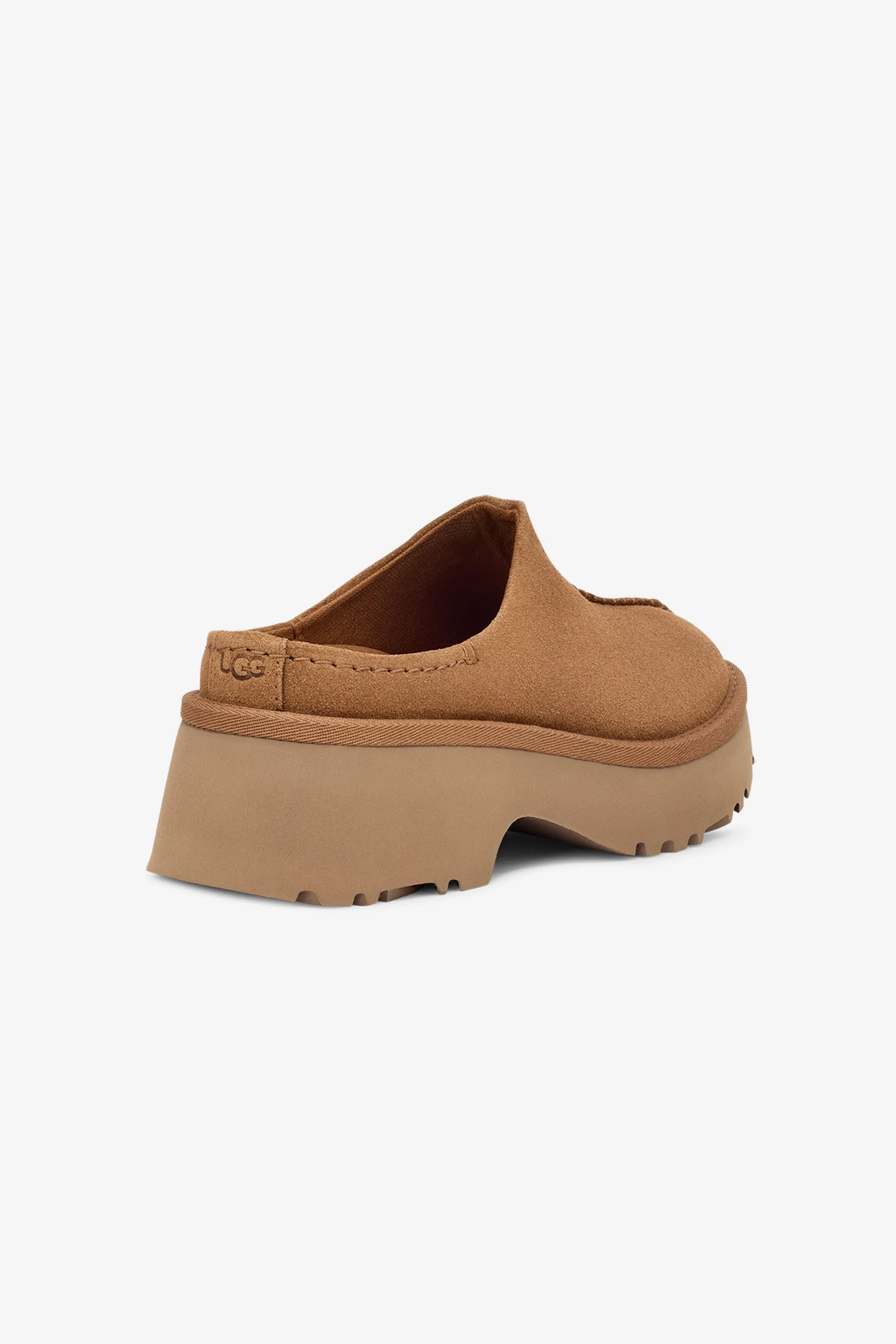 UGG Women's New Heights Clog in Chestnut